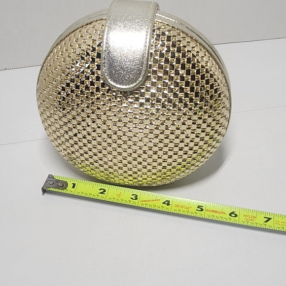Vintage Gold Woven Round Minaudière Clutch Or Shoulder Bag Convertible - Picture 15 of 16